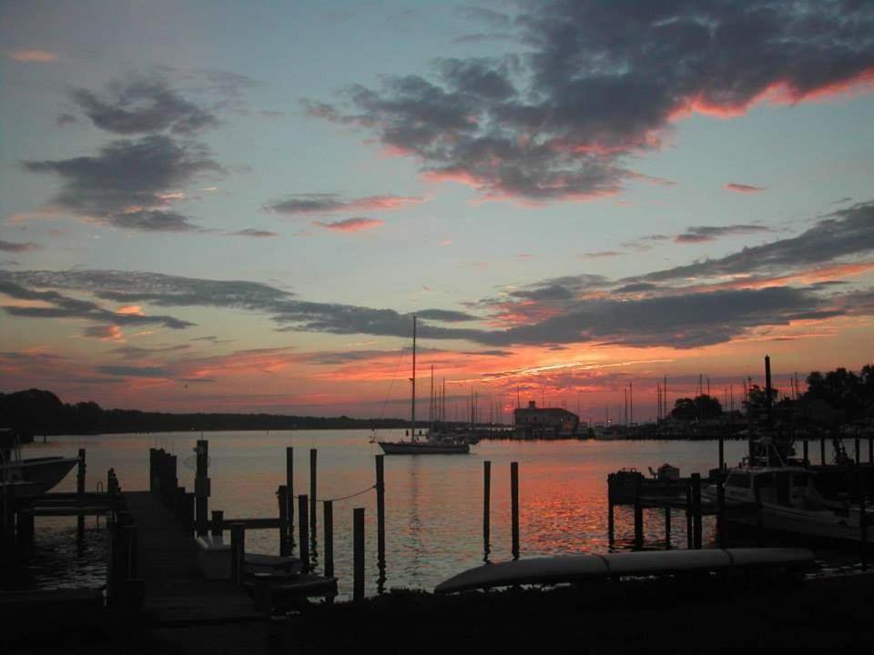 Blue Heron Inn - A Bed And Breakfast Llc Solomons Kültér fotó