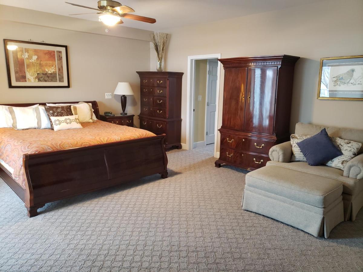 Blue Heron Inn - A Bed And Breakfast Llc Solomons Kültér fotó